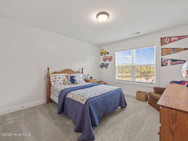 152 Oyster Landing Drive, Sneads Ferry, NC 28460