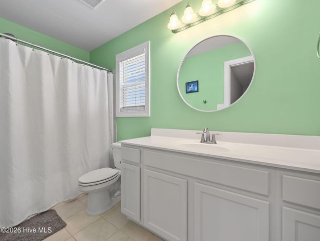 152 Oyster Landing Drive, Sneads Ferry, NC 28460