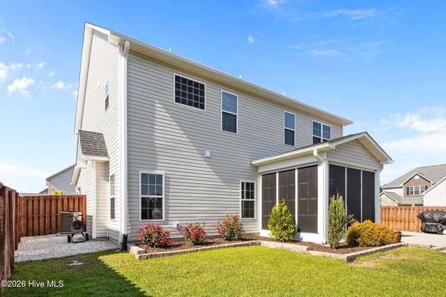 152 Oyster Landing Drive, Sneads Ferry, NC 28460