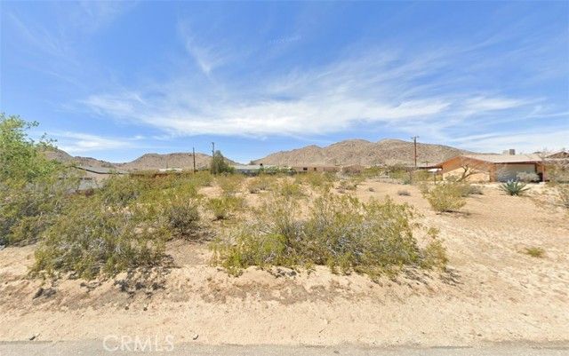 4738 Avenida La Candela, Joshua Tree, CA 92252