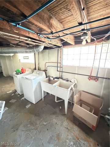 4857 E 84th Street, Garfield Heights, OH 44125