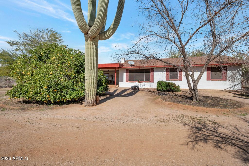 8865 N PAGE Road, Florence, AZ 85132