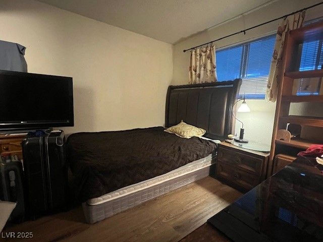 3905 La Pasada Avenue, Las Vegas, NV 89102