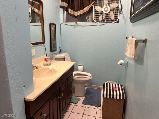 3905 La Pasada Avenue, Las Vegas, NV 89102