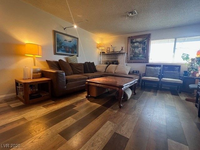 3905 La Pasada Avenue, Las Vegas, NV 89102