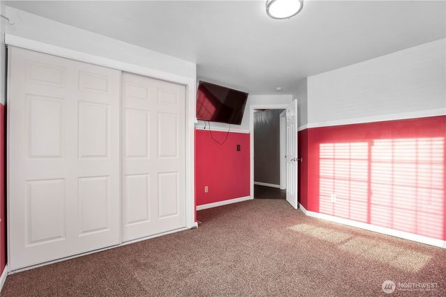 8938 Milbanke Drive SE, Olympia, WA 98513