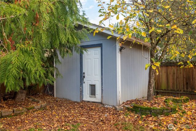 8938 Milbanke Drive SE, Olympia, WA 98513