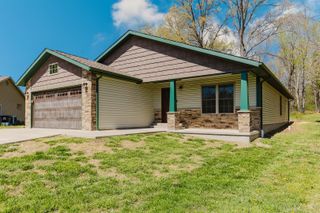 318 N Whitney Lane, Marion, IL 62959