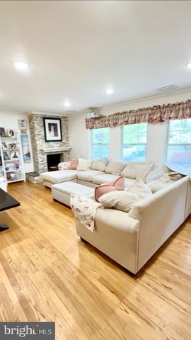 101 DENOW RD, Trenton, NJ 08648
