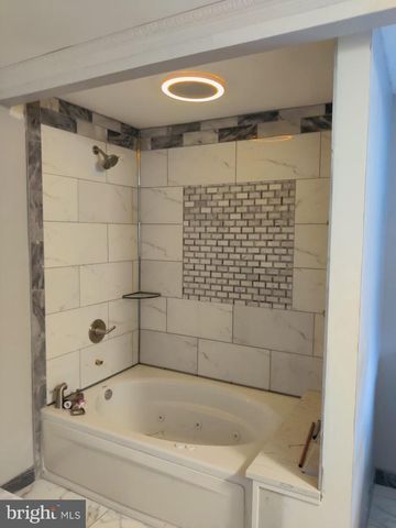101 DENOW RD, Trenton, NJ 08648