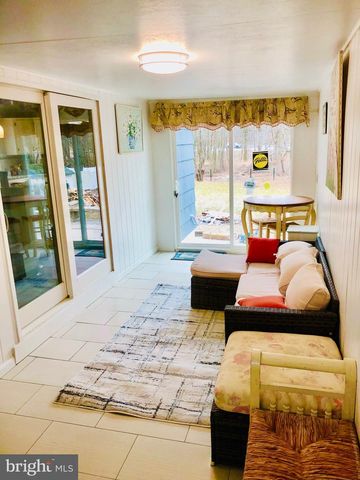101 DENOW RD, Trenton, NJ 08648