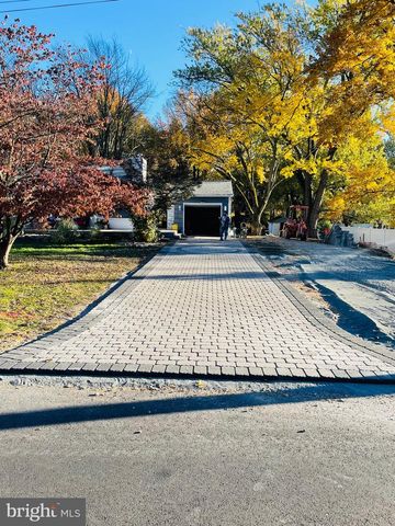 101 DENOW RD, Trenton, NJ 08648