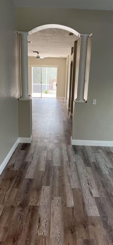 19202 GARDEN QUILT CIRCLE, Lutz, FL 33558