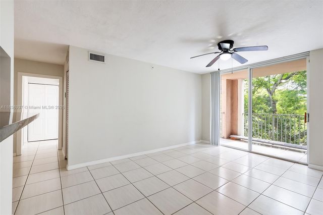 12136 Saint Andrews Pl 204, Miramar, FL 33025