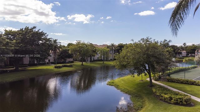 12136 Saint Andrews Pl 204, Miramar, FL 33025
