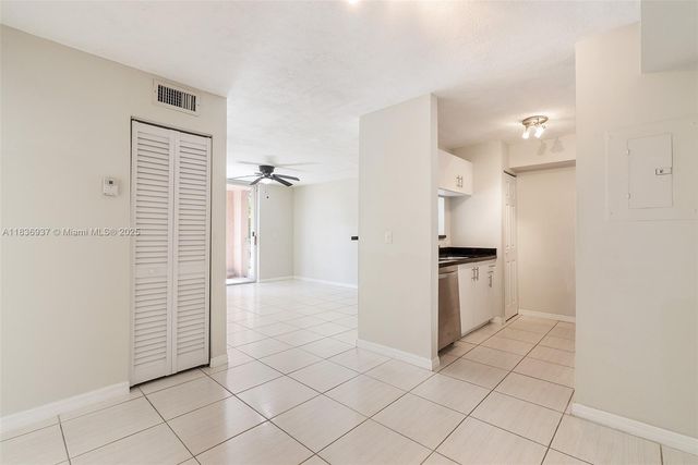 12136 Saint Andrews Pl 204, Miramar, FL 33025