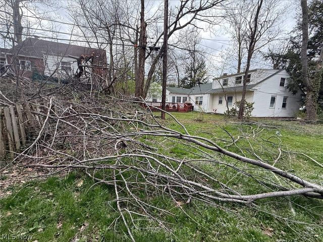 1484 S Belvoir Boulevard, South Euclid, OH 44121