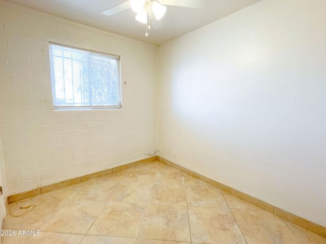 2019 E Saint Anne Avenue, Phoenix, AZ 85042