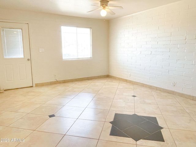 2019 E Saint Anne Avenue, Phoenix, AZ 85042