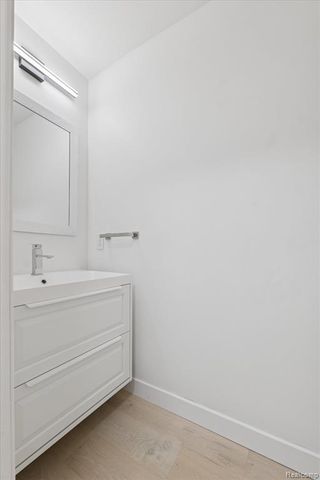 3668 Bayou Drive, West Bloomfield, MI 48323