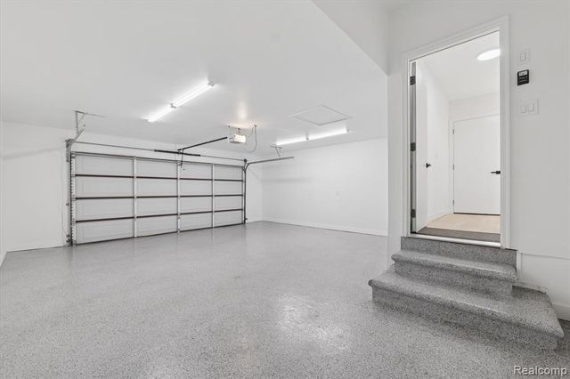 3668 Bayou Drive, West Bloomfield, MI 48323