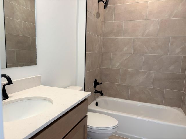 3024 Donita Lane NE, Rio Rancho, NM 87144