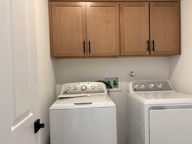 3024 Donita Lane NE, Rio Rancho, NM 87144