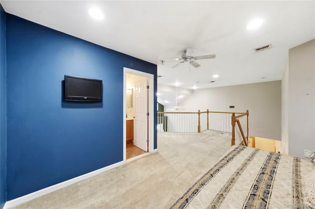 39 Symphony Drive, Lake Grove, NY 11755