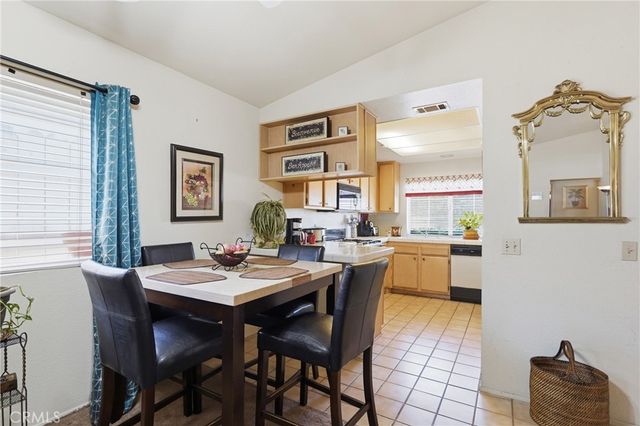 28042 CALLE VALLARTA, Menifee, CA 92585