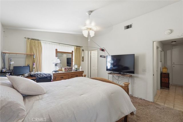 28042 CALLE VALLARTA, Menifee, CA 92585