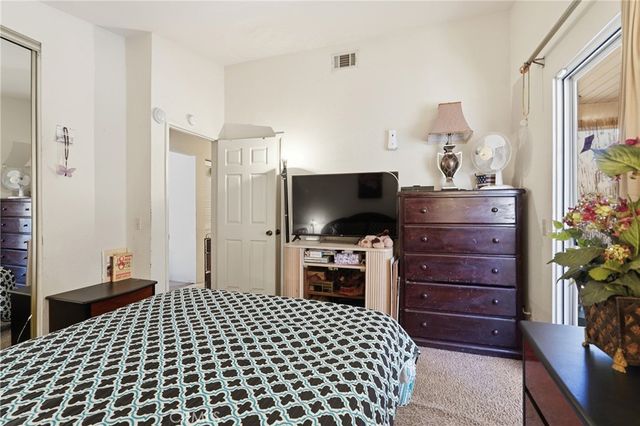 28042 CALLE VALLARTA, Menifee, CA 92585