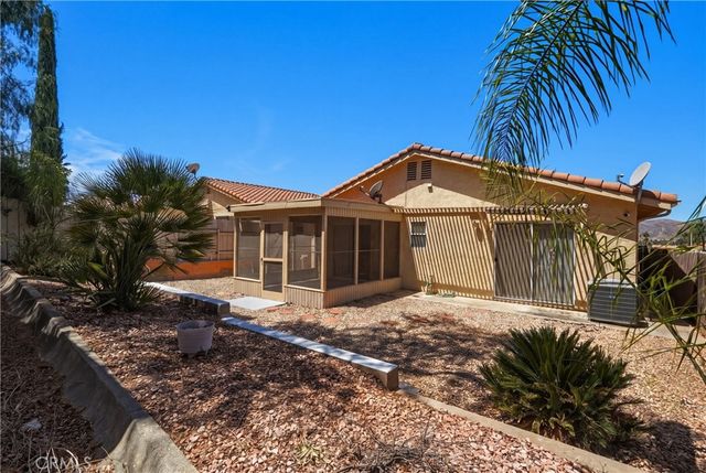 28042 CALLE VALLARTA, Menifee, CA 92585