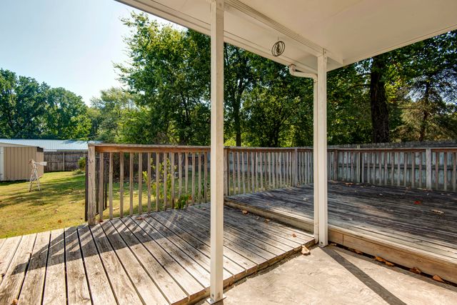 1124 South Bruce Avenue, Springfield, MO 65804