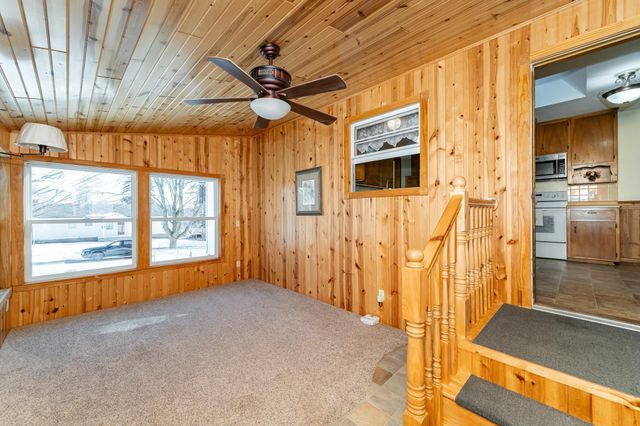 4111 5th Place NW, Rochester, MN 55901