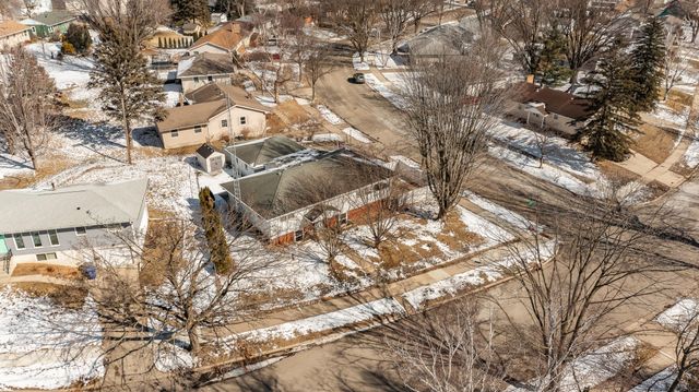 4111 5th Place NW, Rochester, MN 55901