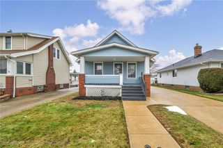8012 Spring Garden Road, Parma, OH 44129