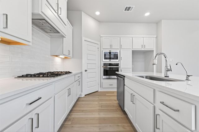 9614 Poinsettia Haven Lane, Richmond, TX 77407