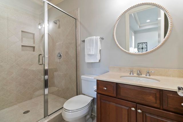 250 Island Park Drive 205, Charleston, SC 29492