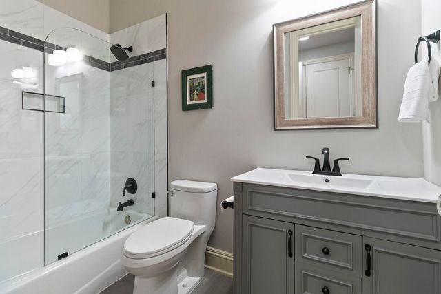 250 Island Park Drive 205, Charleston, SC 29492