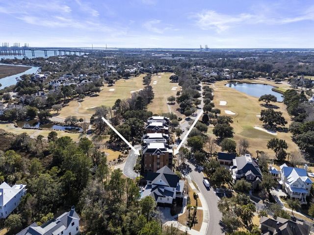 250 Island Park Drive 205, Charleston, SC 29492