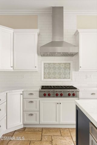 912 Blackbourne, Oak Park, CA 91377