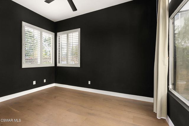 912 Blackbourne, Oak Park, CA 91377