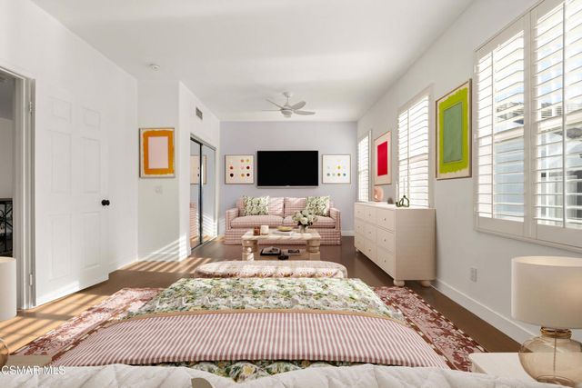 912 Blackbourne, Oak Park, CA 91377