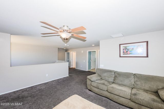 10576 E River Stone Court, Tucson, AZ 85747