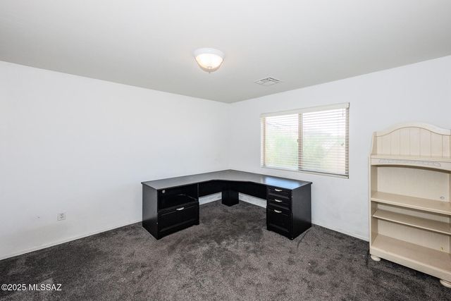 10576 E River Stone Court, Tucson, AZ 85747