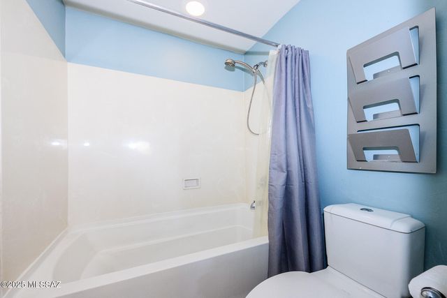 10576 E River Stone Court, Tucson, AZ 85747