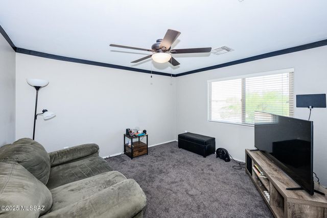 10576 E River Stone Court, Tucson, AZ 85747