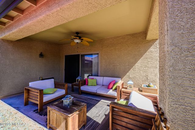 10576 E River Stone Court, Tucson, AZ 85747