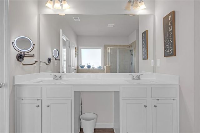 172 Expedition Drive, Ellenwood, GA 30294