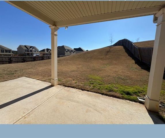 172 Expedition Drive, Ellenwood, GA 30294